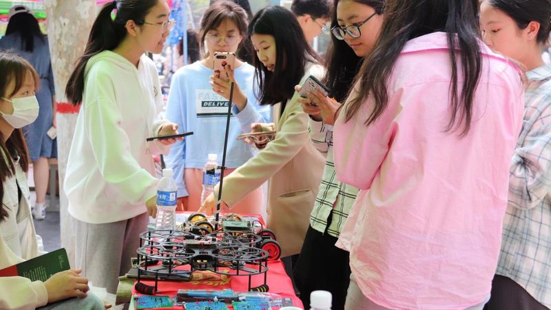 北京智慧解决方案：构建未来城市的智能基石**